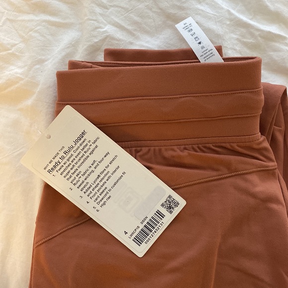 Ready to Rulu Jogger - Picture 4 of 8